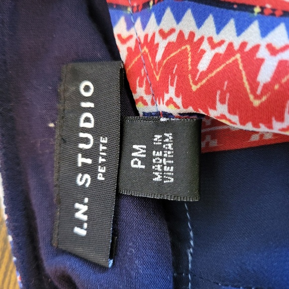 I.N. Stludio Great 4th Of July Blouse - Picture 7 of 7